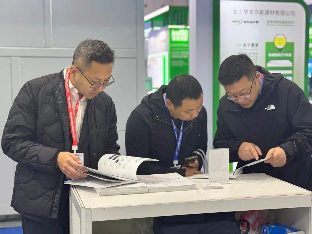 源创智控携核心技术产品亮相2025西部制冷展