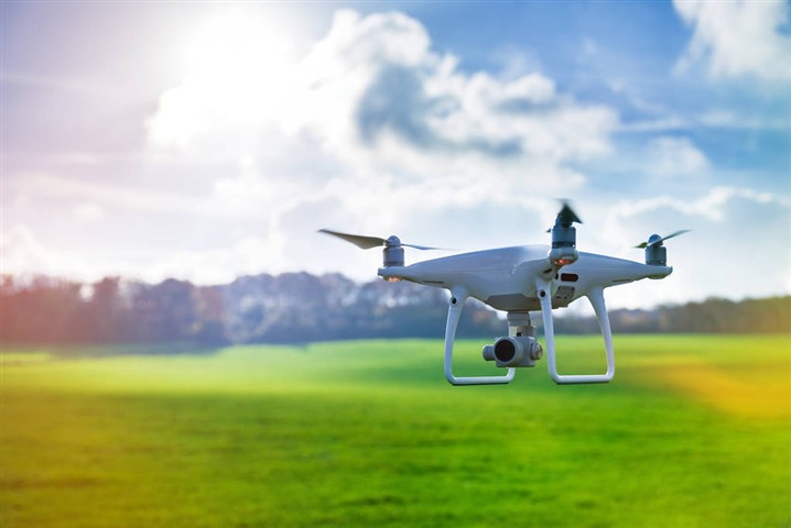 从无人机到机器人:AI如何重塑全球农业版图 从无人机到机器人:AI如何重塑全球农业版图